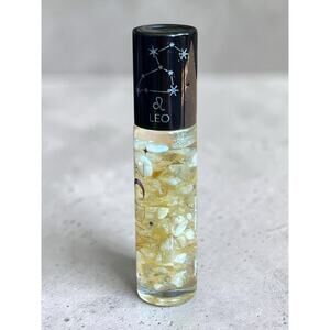 Blossom Zodiac Sign Vanilla Scented Roll-On Lip Gloss High Shine Crystals Leo
